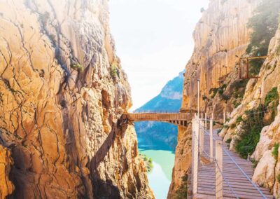 Pasillo y Puente Colgante Caminito del Rey